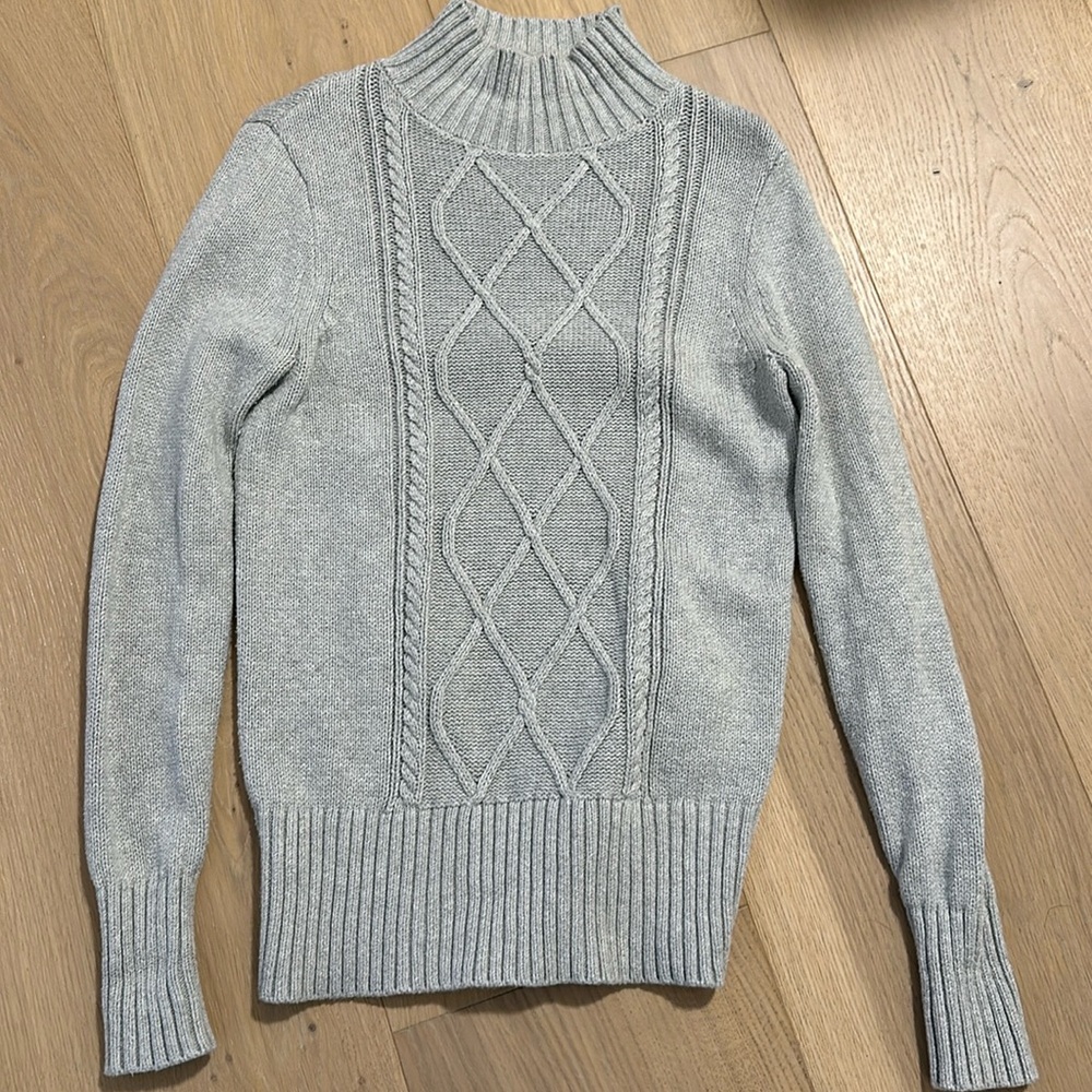 J Crew Grey Sweater in XS